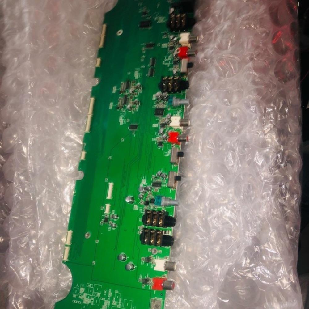 Native Instruments Traktor S4 MK1 Connector Board Replacement